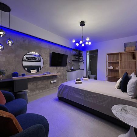 Fat Cow Apartments Larnaca Luaran gambar