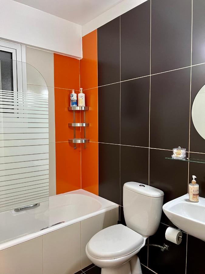 Fat Cow Apartments Larnaca Luaran gambar